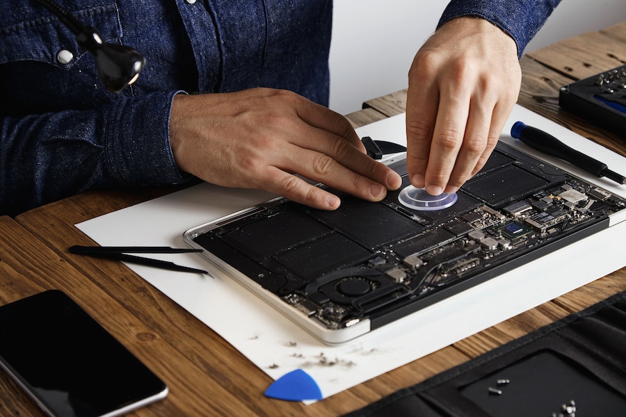 Réparation MacBook à Ambarès près de Bordeaux